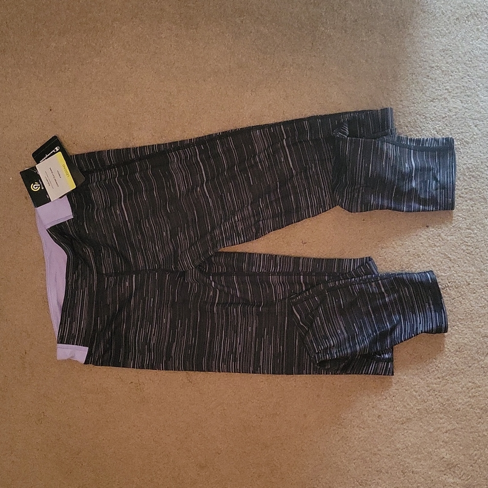 NWT 9 champion legging